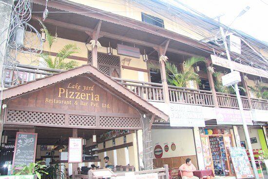 Lake Yard Pizzeria Restaurant